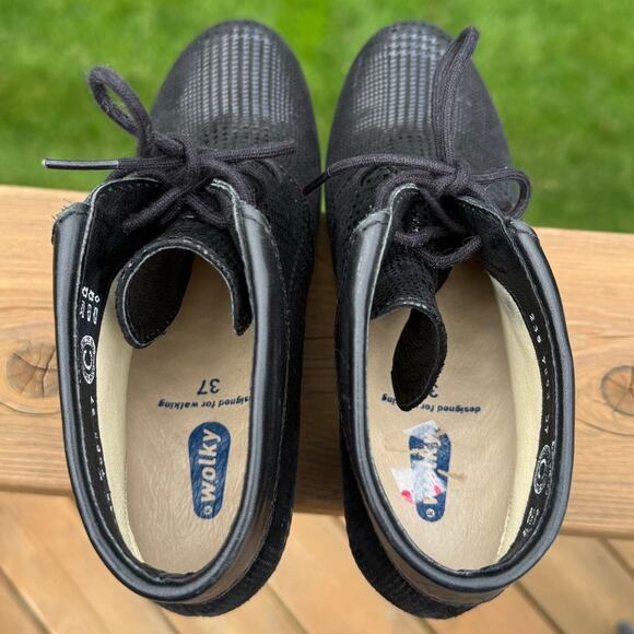 Wolky size 6 (EU 37) Jacquerie Dessin Suede Lace Up Black Shimmer Booties - Picture 11 of 13